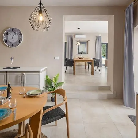 Carica Krasica (Istria)