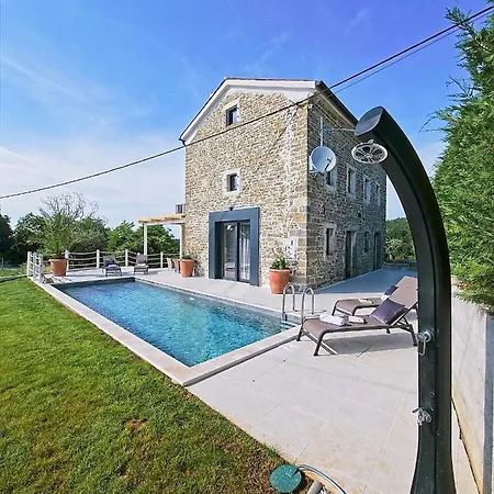 Villa Carica Krasica (Istria)